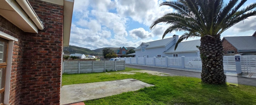 3 Bedroom Property for Sale in Franskraal Western Cape